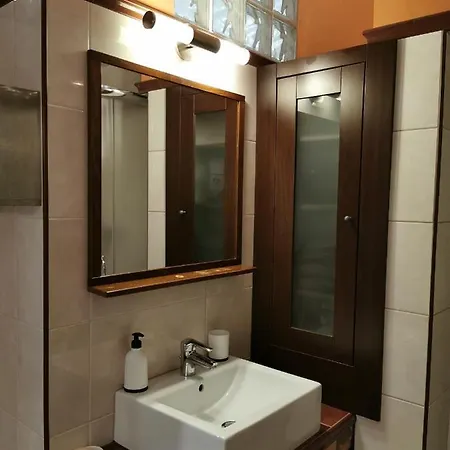 Ferienwohnung Dozsa 64 Dunaújváros Exterior foto