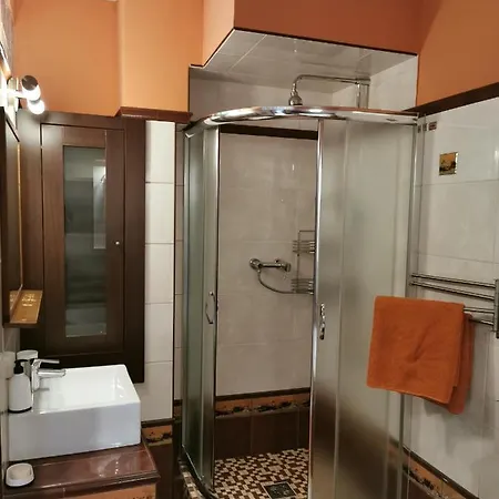 Ferienwohnung Dozsa 64 Dunaújváros Exterior foto