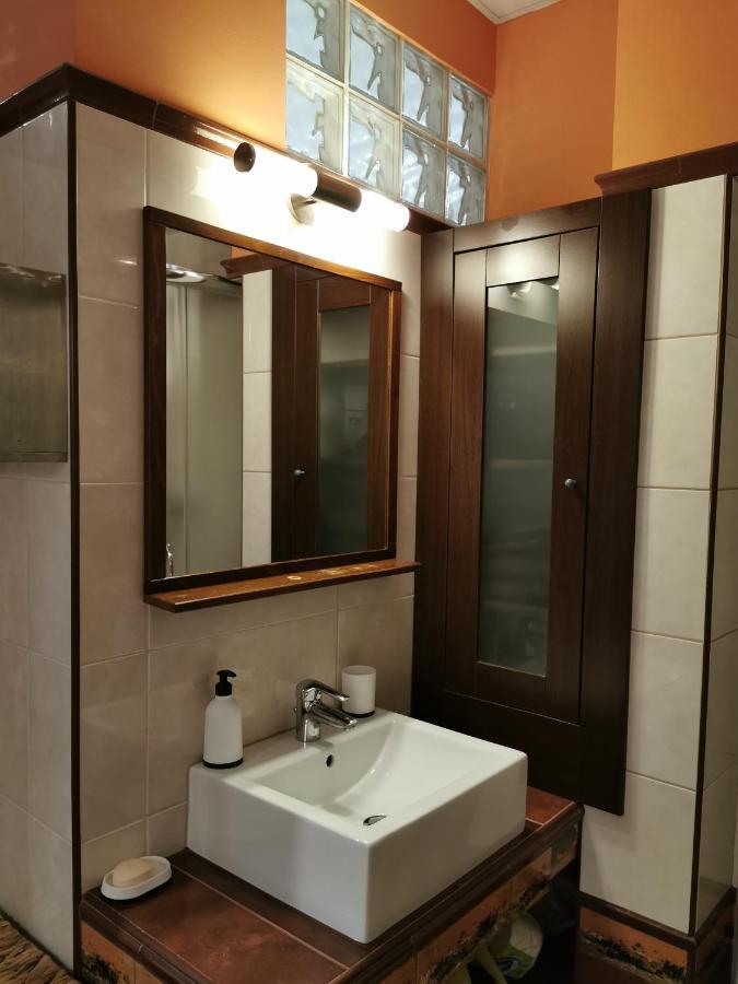 Dozsa 64 Apartment